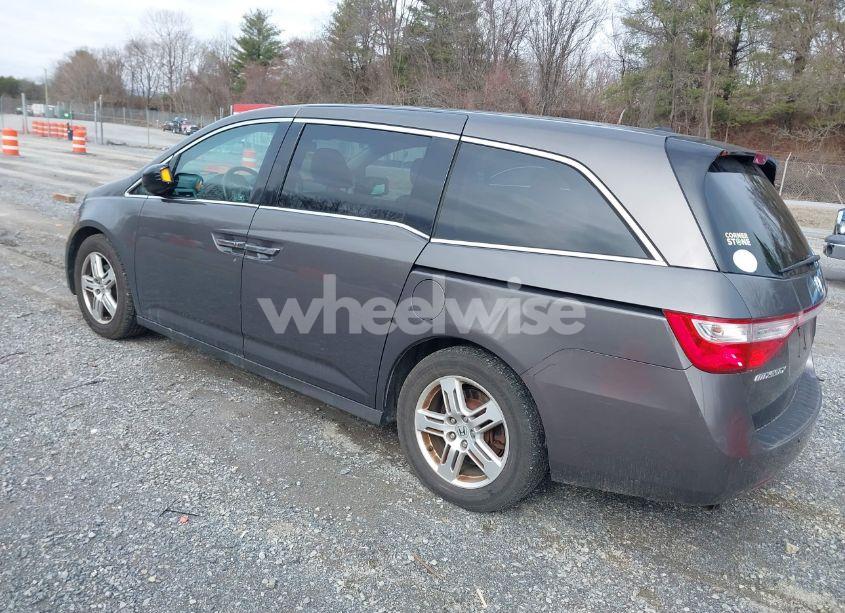 Photo 3 of 2012 Honda Odyssey TOURING/TOURING ELITE (VIN 5FNRL5H9XCB027856)
