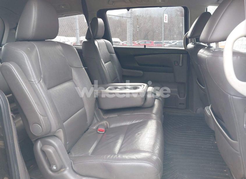 Photo 8 of 2012 Honda Odyssey TOURING/TOURING ELITE (VIN 5FNRL5H9XCB027856)
