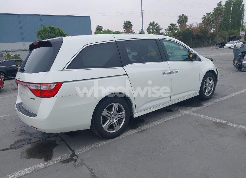 Photo 4 of 2012 Honda Odyssey TOURING/TOURING ELITE (VIN 5FNRL5H9XCB034435)
