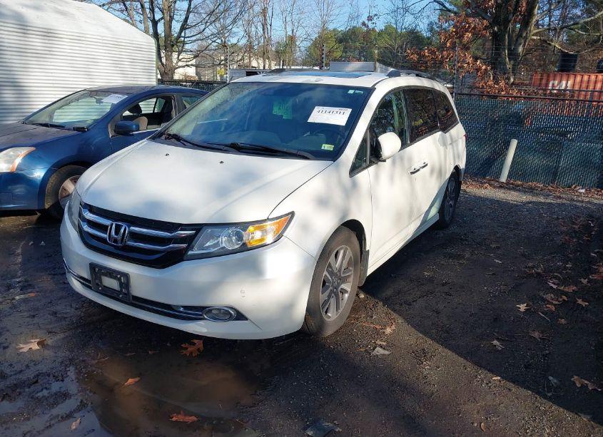 Photo 2 of 2014 Honda Odyssey TOURING/TOURING ELITE (VIN 5FNRL5H9XEB082939)