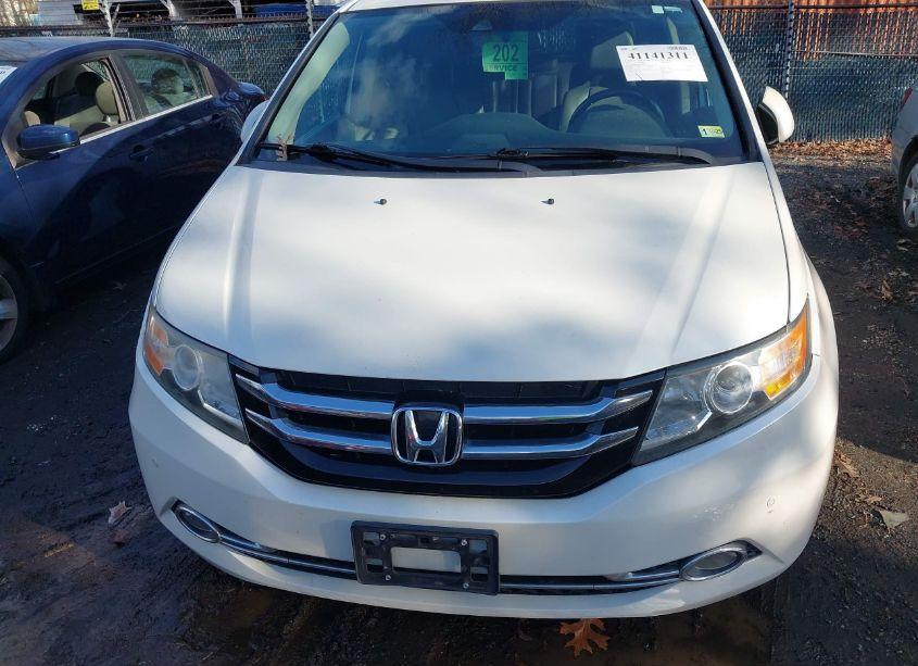 Photo 6 of 2014 Honda Odyssey TOURING/TOURING ELITE (VIN 5FNRL5H9XEB082939)