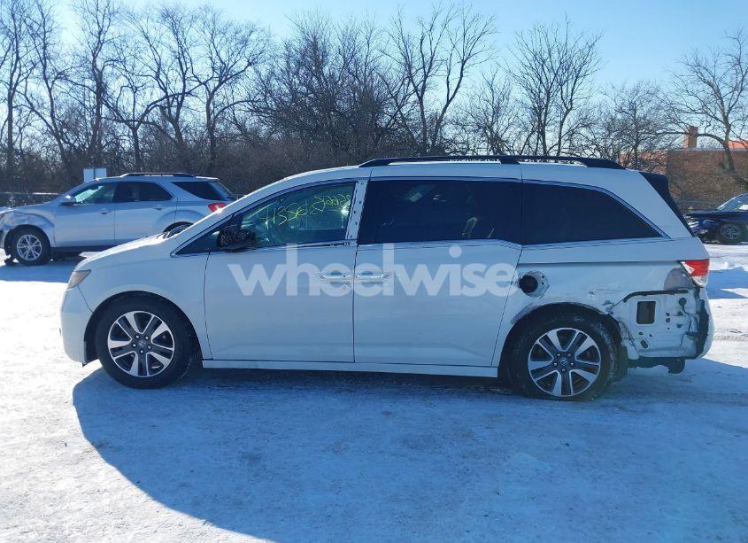 Photo 14 of 2014 Honda Odyssey TOURING/TOURING ELITE (VIN 5FNRL5H9XEB107855)