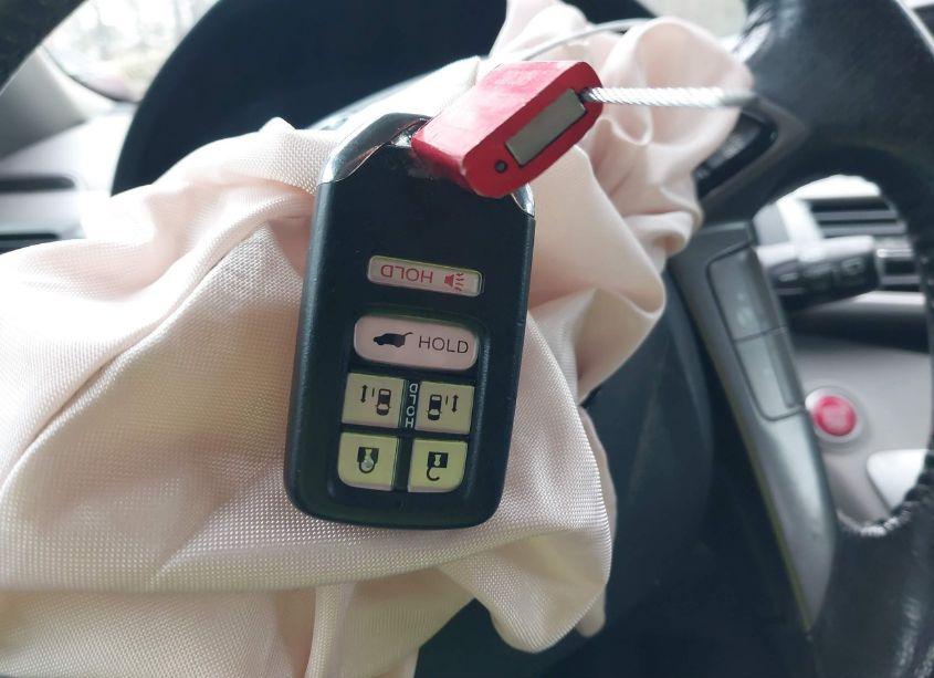 Photo 11 of 2016 Honda Odyssey TOURING/TOURING ELITE (VIN 5FNRL5H9XGB012604)