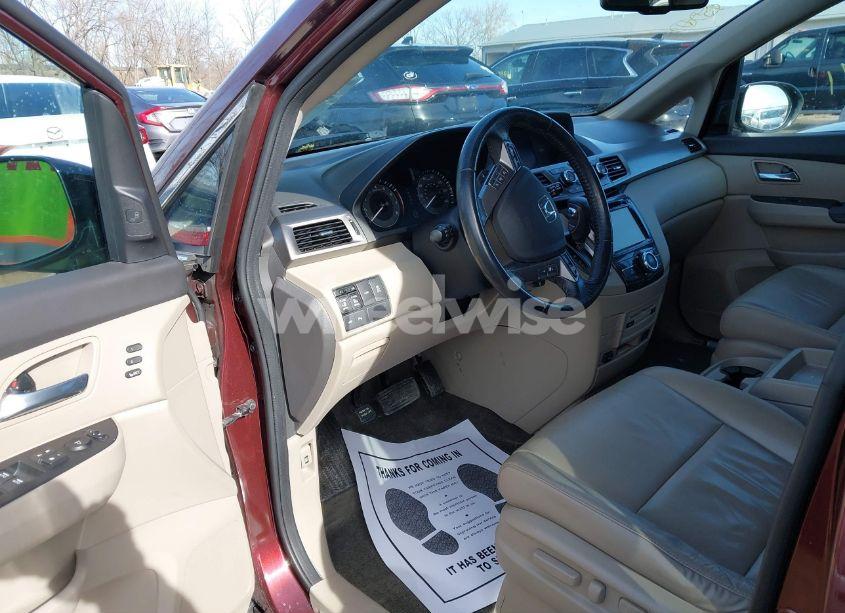 Photo 5 of 2016 Honda Odyssey TOURING/TOURING ELITE (VIN 5FNRL5H9XGB051144)