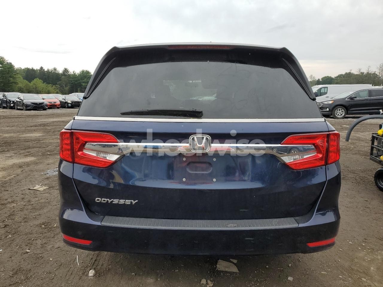 Photo 6 of 2018 HONDA ODYSSEY LX N/A (VIN 5FNRL6H21JB074294)