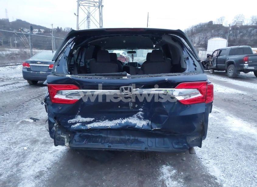 Photo 6 of 2019 Honda Odyssey LX (VIN 5FNRL6H24KB043977)