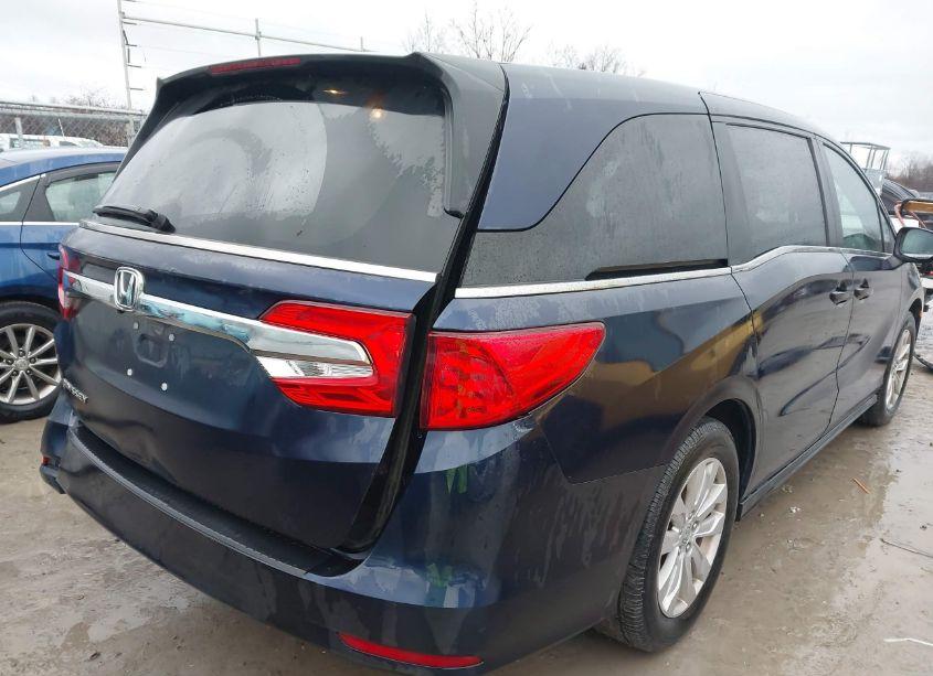 Photo 4 of 2019 Honda Odyssey LX (VIN 5FNRL6H24KB056650)