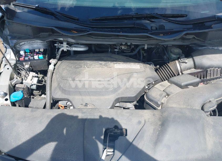 Photo 10 of 2019 Honda Odyssey LX (VIN 5FNRL6H25KB022751)