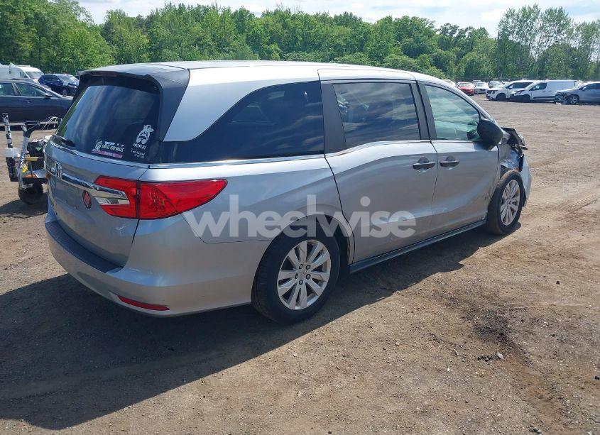 Photo 4 of 2019 Honda Odyssey LX (VIN 5FNRL6H25KB022751)