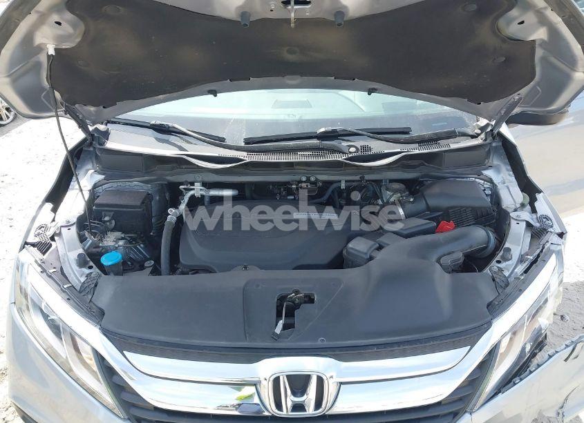 Photo 10 of 2020 Honda Odyssey LX (VIN 5FNRL6H27LB001918)