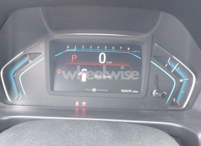 Photo 7 of 2020 Honda Odyssey LX (VIN 5FNRL6H27LB001918)