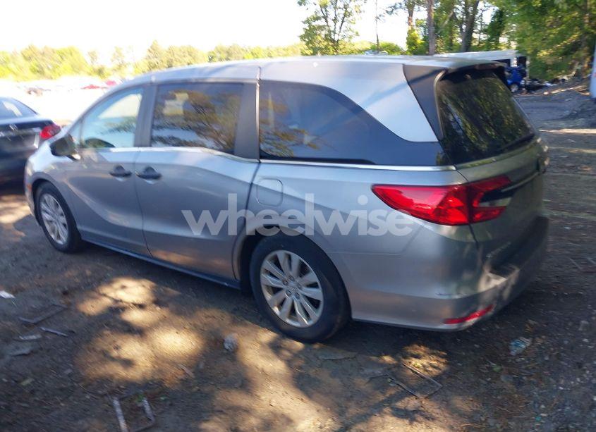 Photo 14 of 2021 Honda Odyssey LX (VIN 5FNRL6H27MB019210)