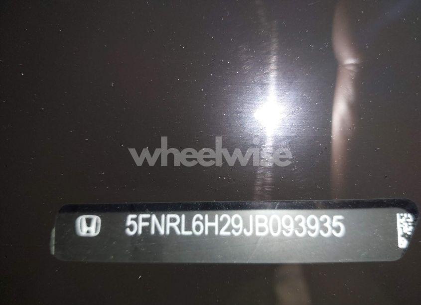 Photo 18 of 2018 Honda Odyssey LX (VIN 5FNRL6H29JB093935)