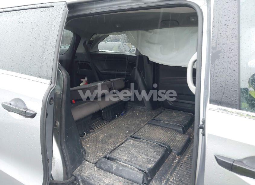 Photo 8 of 2020 Honda Odyssey LX (VIN 5FNRL6H29LB050313)
