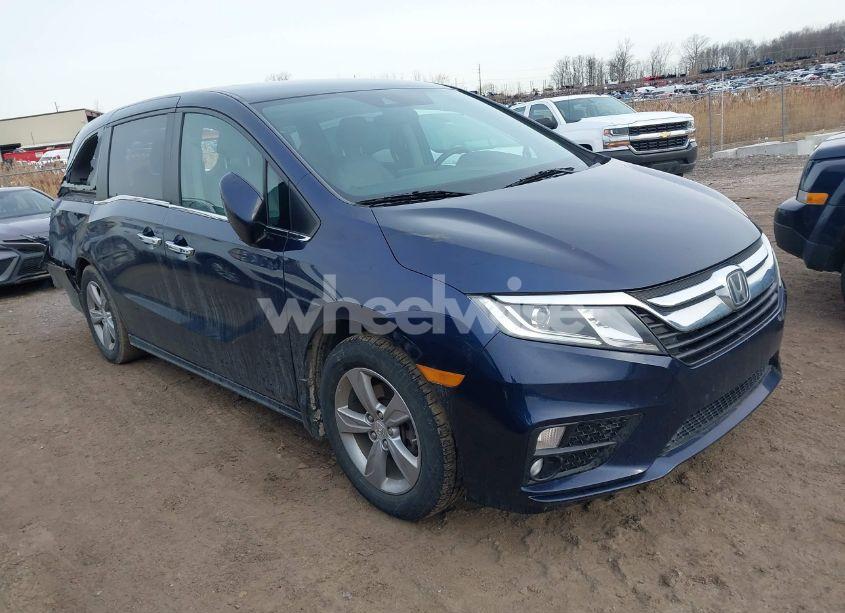 2018 Honda Odyssey EX (VIN 5FNRL6H50JB071459) main photo