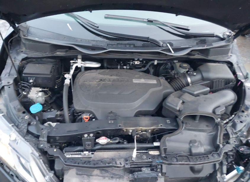 Photo 10 of 2018 Honda Odyssey EX (VIN 5FNRL6H50JB092117)