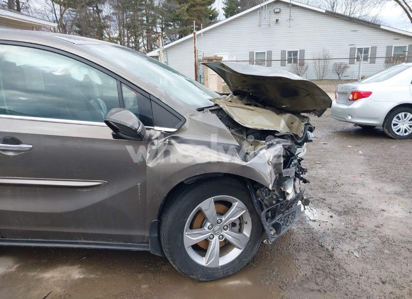 Photo 17 of 2019 Honda Odyssey EX (VIN 5FNRL6H50KB097304)