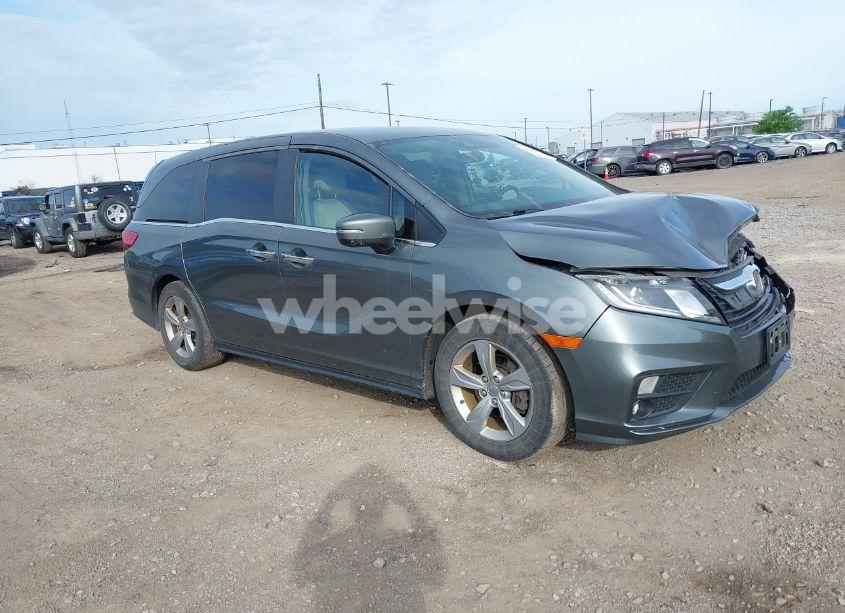 2020 Honda Odyssey EX (VIN 5FNRL6H50LB005092) main photo