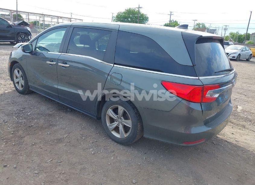 Photo 3 of 2020 Honda Odyssey EX (VIN 5FNRL6H50LB005092)