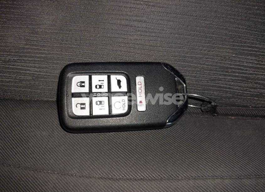 Photo 11 of 2019 Honda Odyssey EX (VIN 5FNRL6H51KB047317)