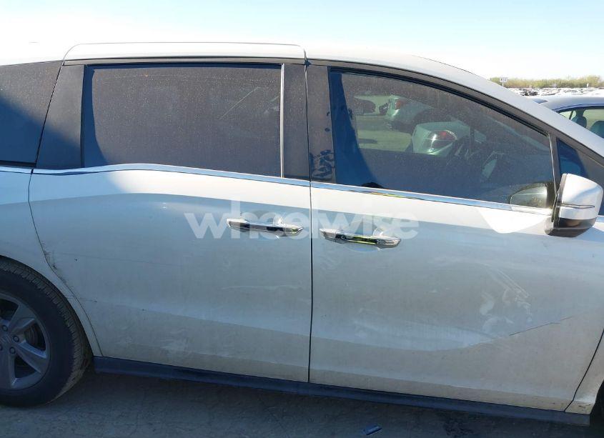 Photo 13 of 2019 Honda Odyssey EX (VIN 5FNRL6H51KB059208)