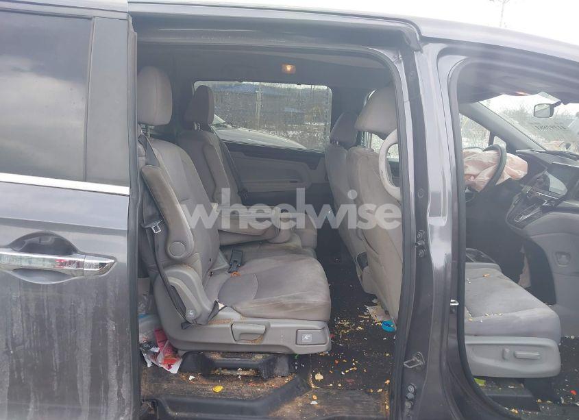 Photo 8 of 2020 Honda Odyssey EX (VIN 5FNRL6H51LB011421)