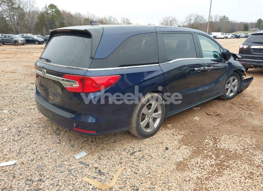 Photo 4 of 2020 Honda Odyssey EX (VIN 5FNRL6H51LB058996)