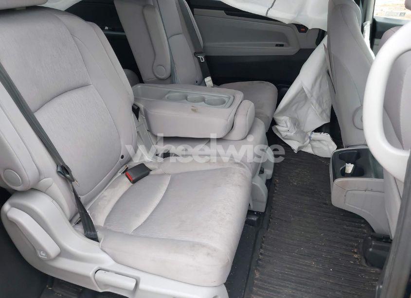 Photo 8 of 2020 Honda Odyssey EX (VIN 5FNRL6H51LB058996)