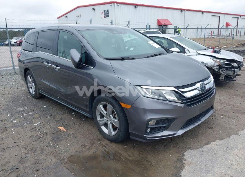 2019 Honda Odyssey EX (VIN 5FNRL6H52KB024208) main photo