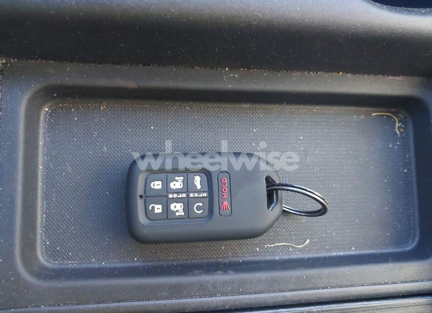 Photo 11 of 2018 Honda Odyssey EX (VIN 5FNRL6H53JB073948)