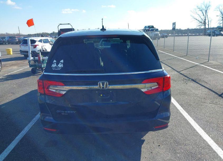 Photo 16 of 2018 Honda Odyssey EX (VIN 5FNRL6H53JB095898)