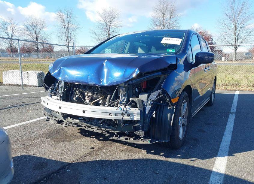 Photo 6 of 2018 Honda Odyssey EX (VIN 5FNRL6H53JB095898)