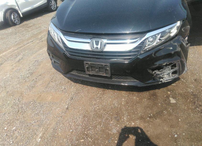 Photo 6 of 2019 Honda Odyssey EX (VIN 5FNRL6H53KB064510)