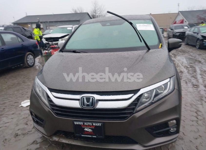Photo 12 of 2019 Honda Odyssey EX (VIN 5FNRL6H53KB131882)
