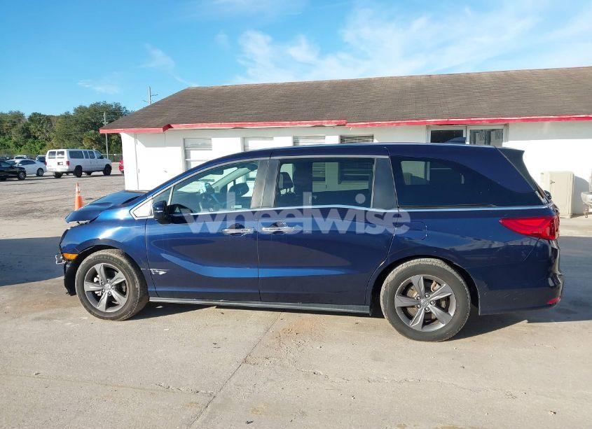 Photo 15 of 2021 Honda Odyssey EX (VIN 5FNRL6H53MB015584)