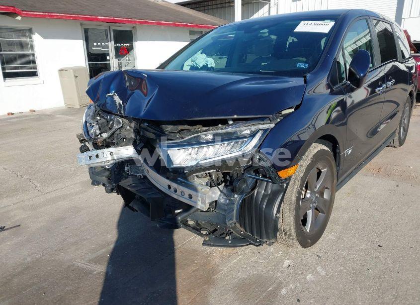 Photo 6 of 2021 Honda Odyssey EX (VIN 5FNRL6H53MB015584)