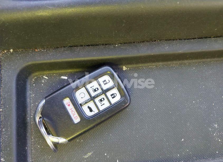 Photo 11 of 2018 Honda Odyssey EX (VIN 5FNRL6H54JB046225)