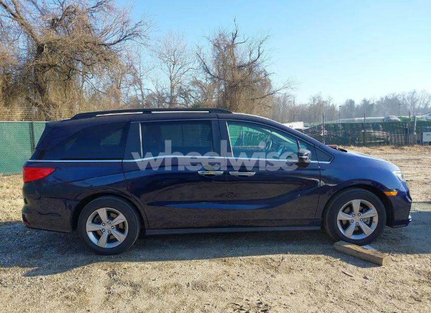 Photo 13 of 2018 Honda Odyssey EX (VIN 5FNRL6H54JB046225)