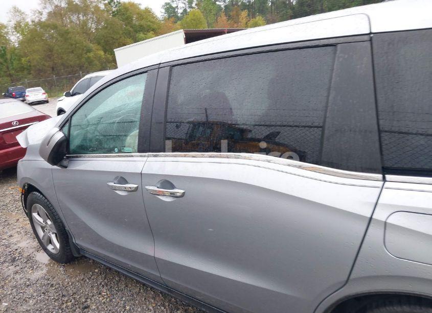 Photo 14 of 2018 Honda Odyssey EX (VIN 5FNRL6H54JB079984)