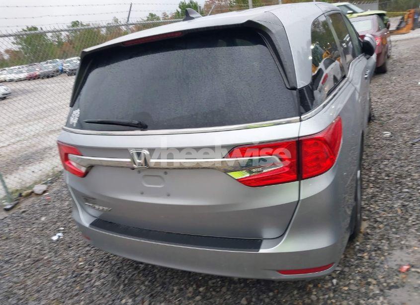 Photo 16 of 2018 Honda Odyssey EX (VIN 5FNRL6H54JB079984)