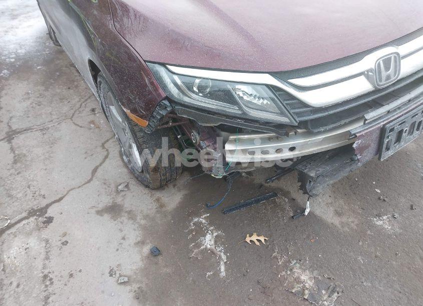 Photo 5 of 2019 Honda Odyssey EX (VIN 5FNRL6H54KB026395)