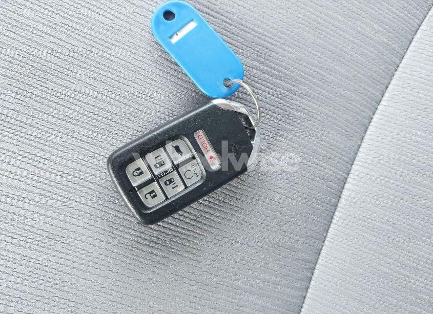 Photo 11 of 2019 Honda Odyssey EX (VIN 5FNRL6H54KB122804)