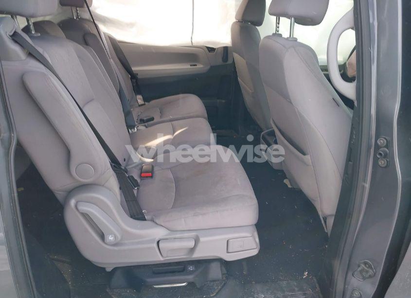 Photo 8 of 2019 Honda Odyssey EX (VIN 5FNRL6H54KB122804)