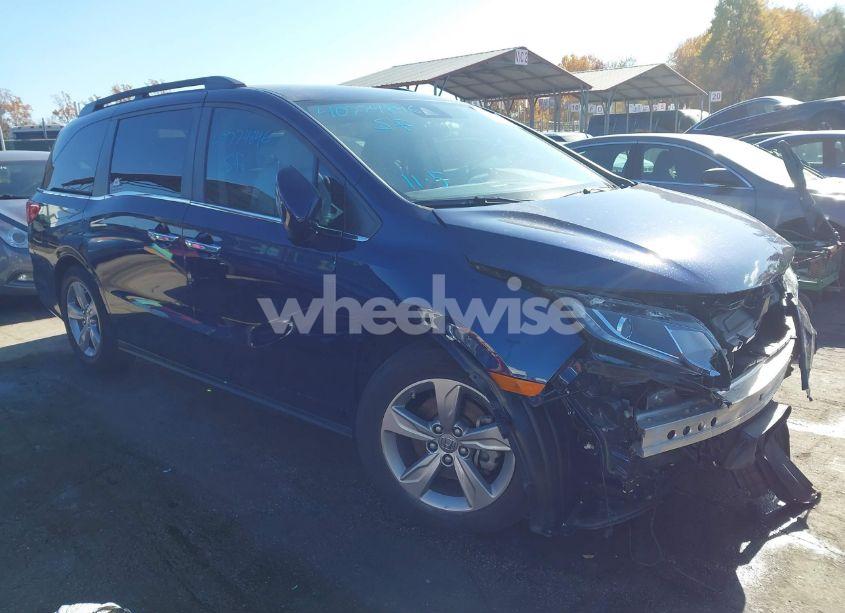 2020 Honda Odyssey EX (VIN 5FNRL6H54LB071273) main photo