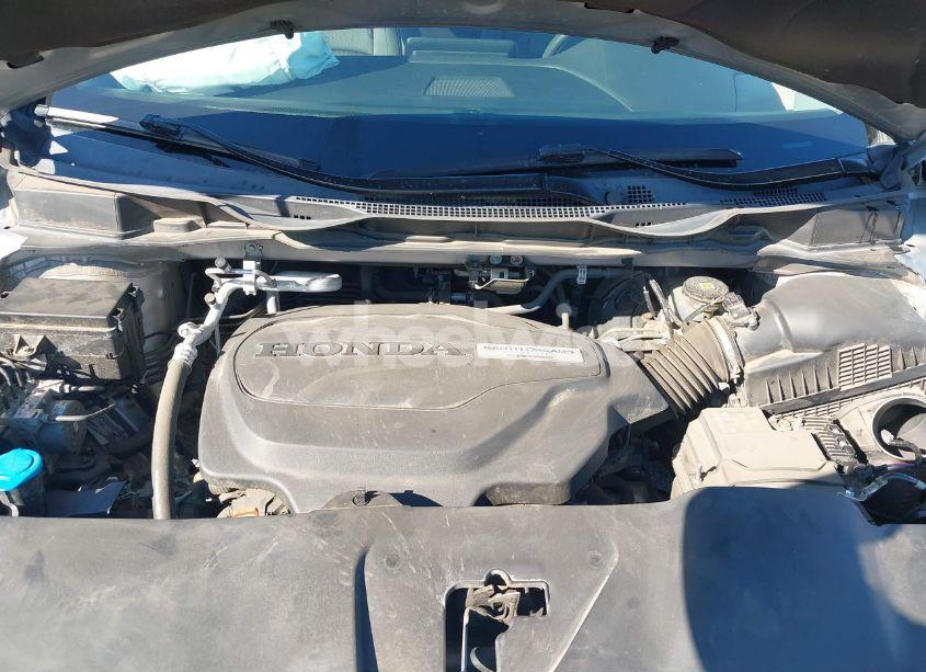 Photo 10 of 2019 Honda Odyssey EX (VIN 5FNRL6H55KB085472)