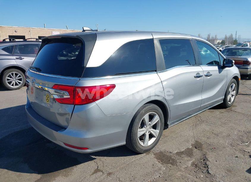 Photo 4 of 2019 Honda Odyssey EX (VIN 5FNRL6H55KB085472)