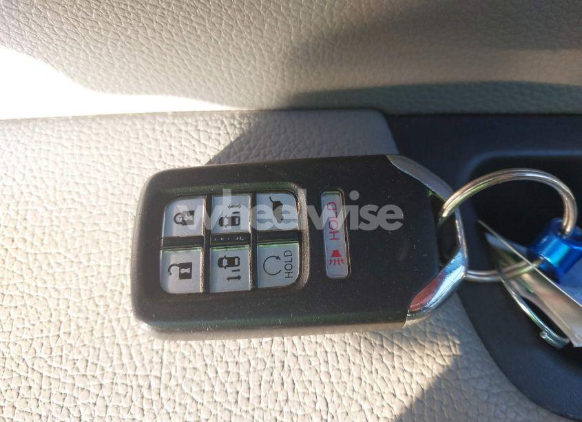 Photo 11 of 2020 Honda Odyssey EX (VIN 5FNRL6H55LB023183)