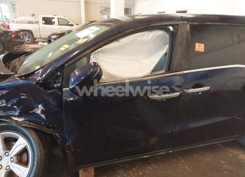 Photo 14 of 2020 Honda Odyssey EX (VIN 5FNRL6H55LB027881)