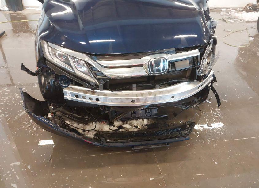 Photo 6 of 2020 Honda Odyssey EX (VIN 5FNRL6H55LB027881)