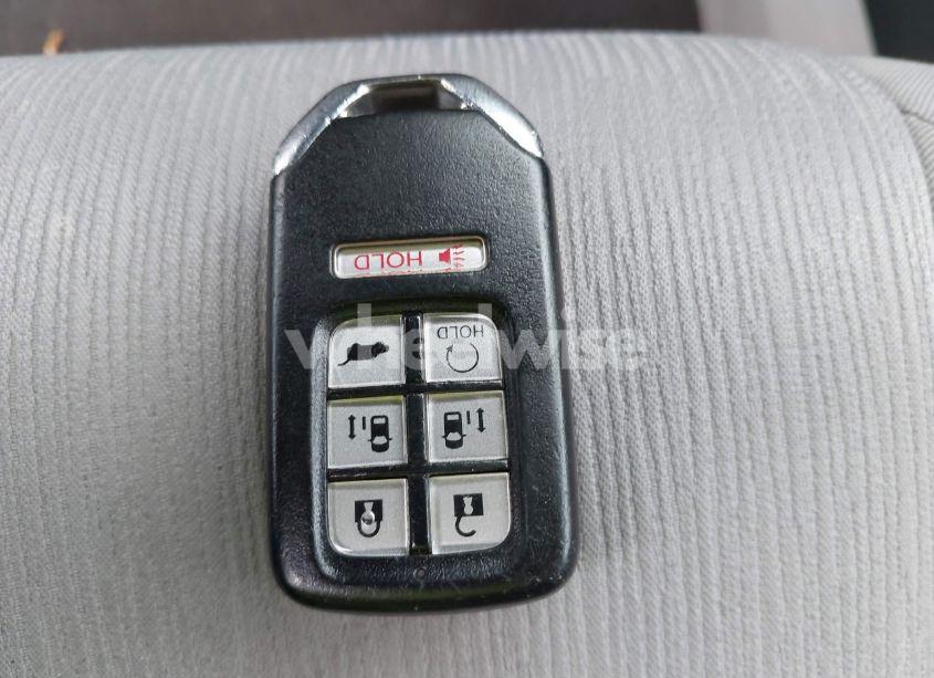 Photo 11 of 2020 Honda Odyssey EX (VIN 5FNRL6H55LB042896)